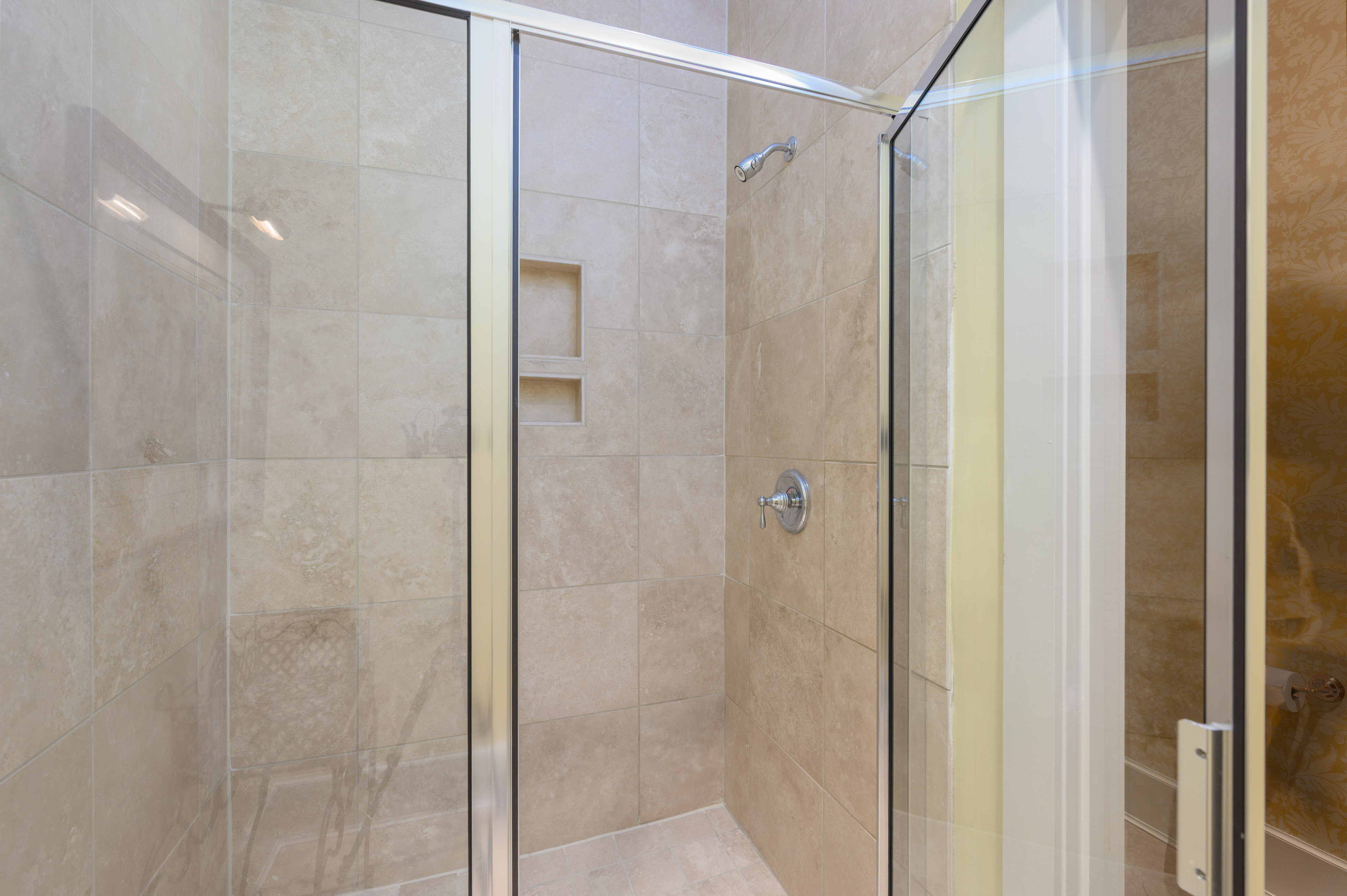 1030 Alanson Court image 22